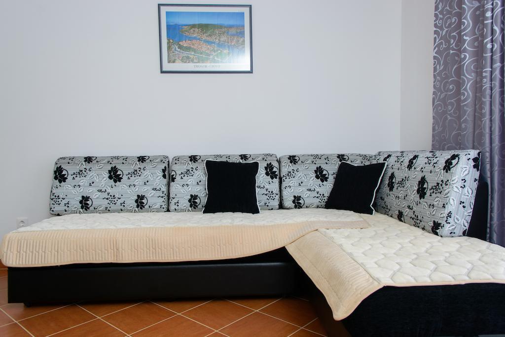 Apartments Mijo Trogir Chambre photo