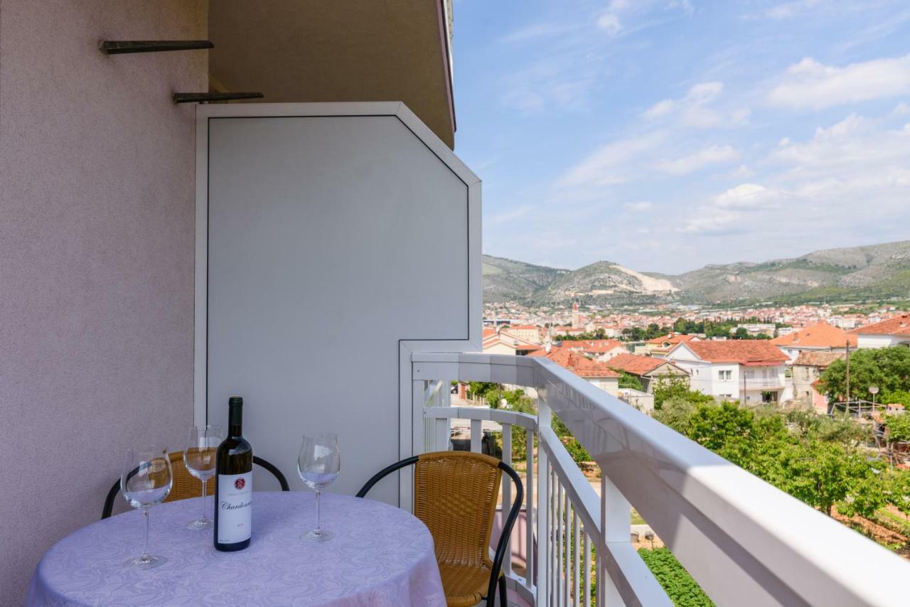Apartments Mijo Trogir Extérieur photo