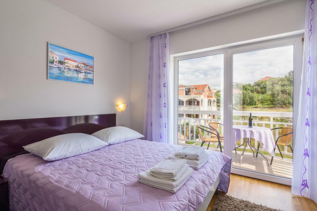 Apartments Mijo Trogir Extérieur photo